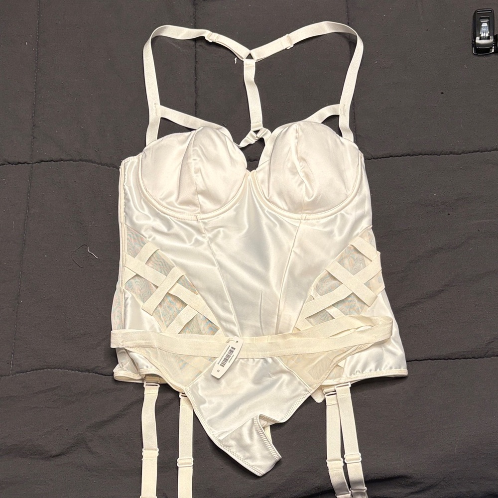 NWT Adore Me Elegant White Bustier Corset